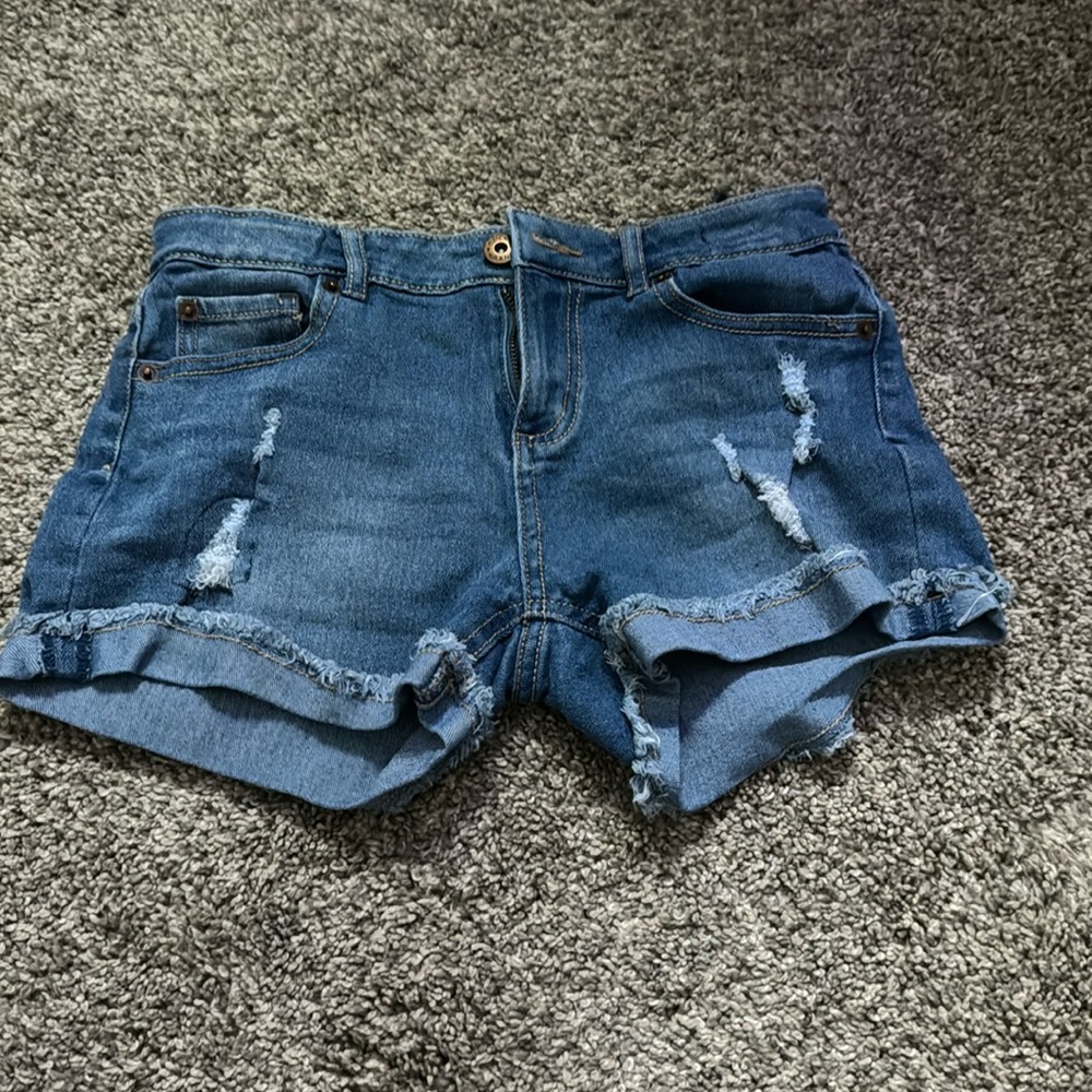 Lucky brand Jean shorts in size 12